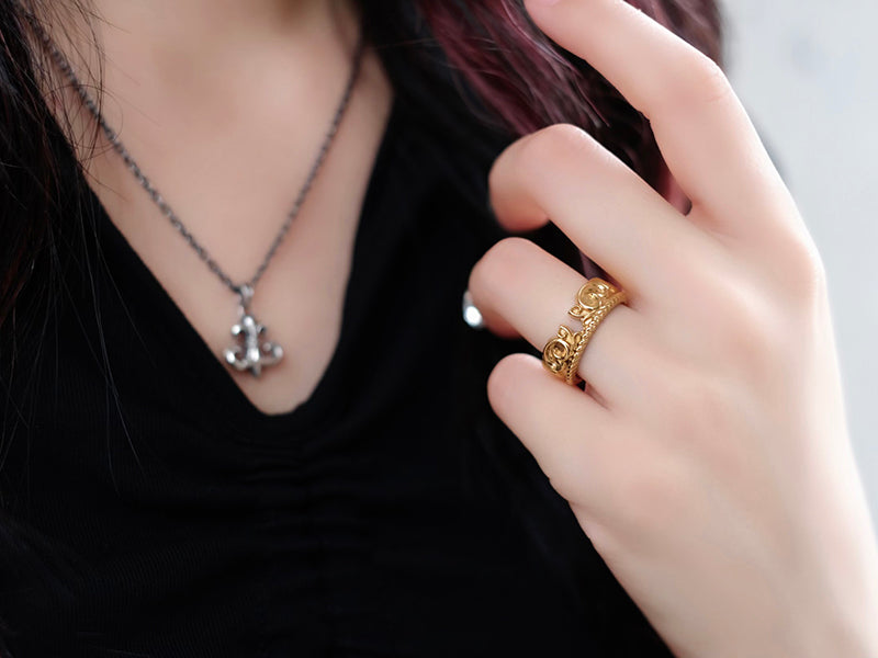 Deal Design - Missing Cross Ring 5