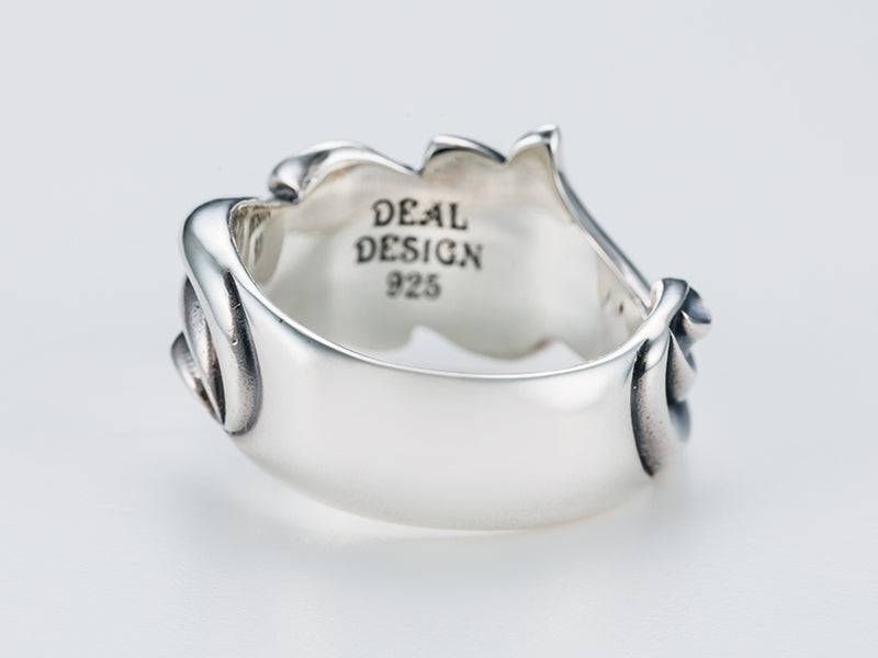 Deal Design - Moving Flag Ring 4