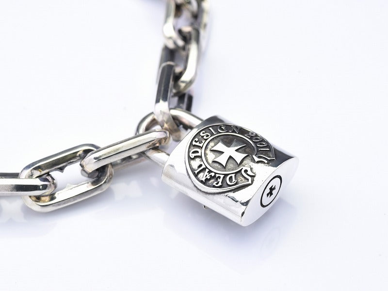 Deal Design - Multi Padlock Bracelet 2