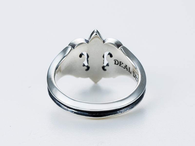 Deal Design - Naked Lily Ring: Small 5