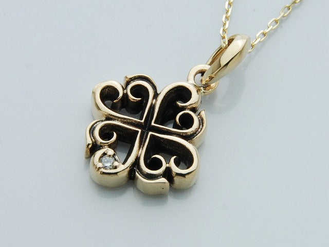 Deal Design - One Drop Pendant : Clover 3