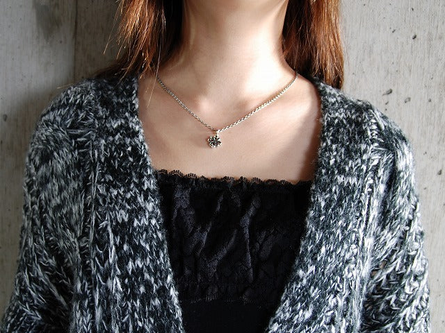 Deal Design - One Drop Pendant : Clover 6