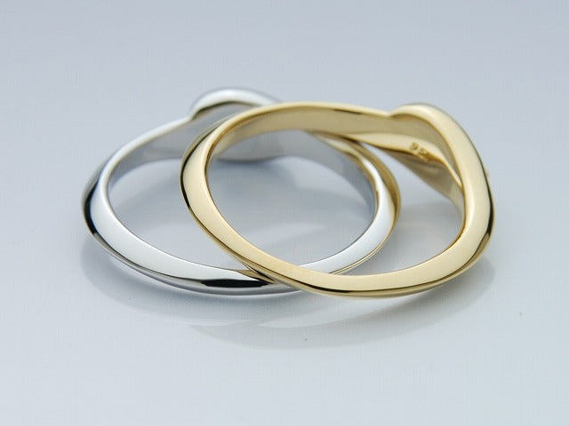 Deal Design - One Flag 18K Gold Ring 2