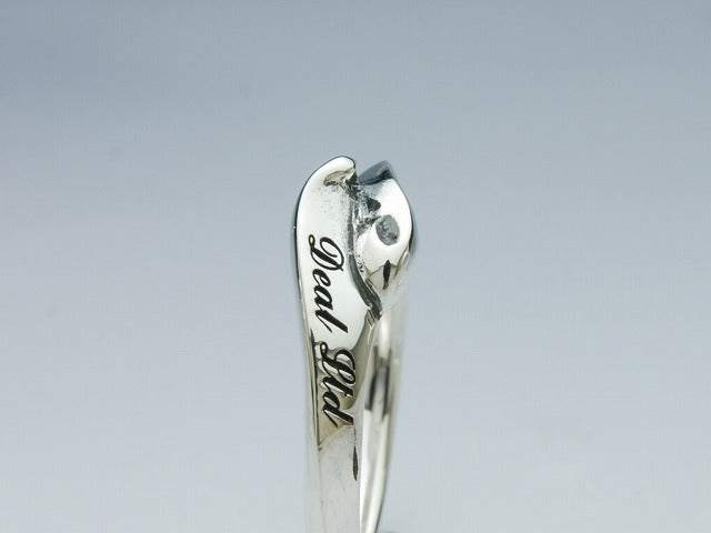 Deal Design - One Flag Ring 2