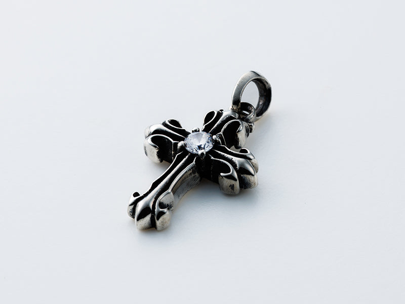 Deal Design - Overlap Cross Pendant 4