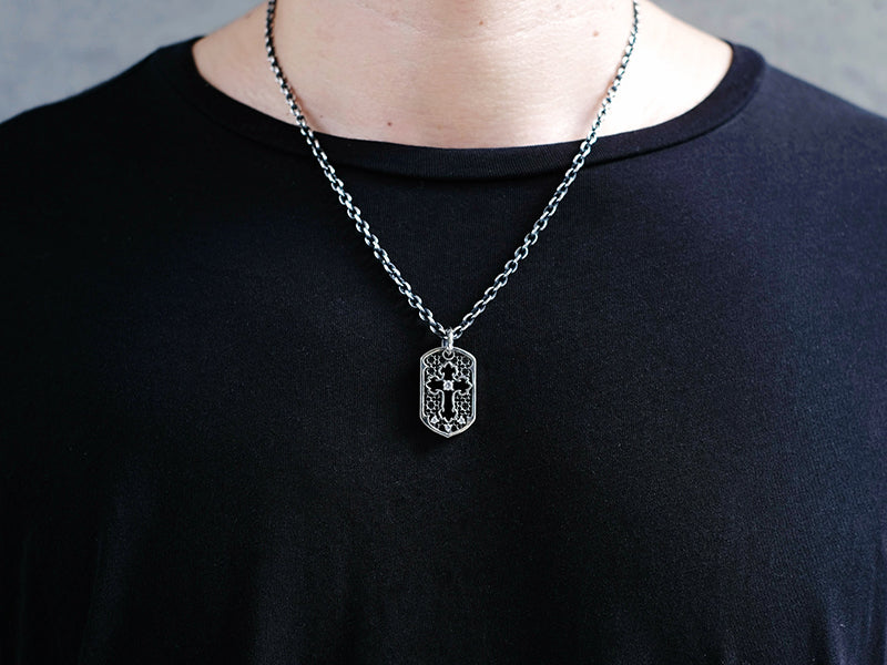 Deal Design - Overlap Tag Pendant 5