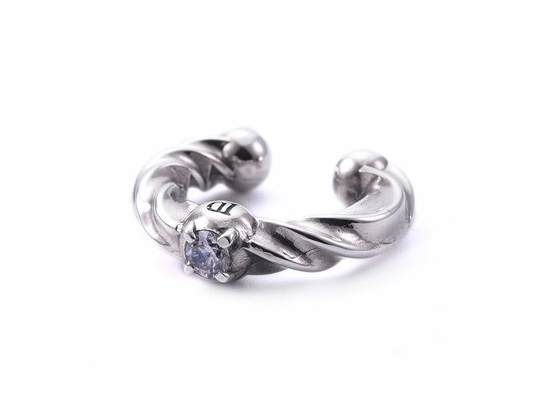 Deal Design - RT: Ball Ear Cuff 1
