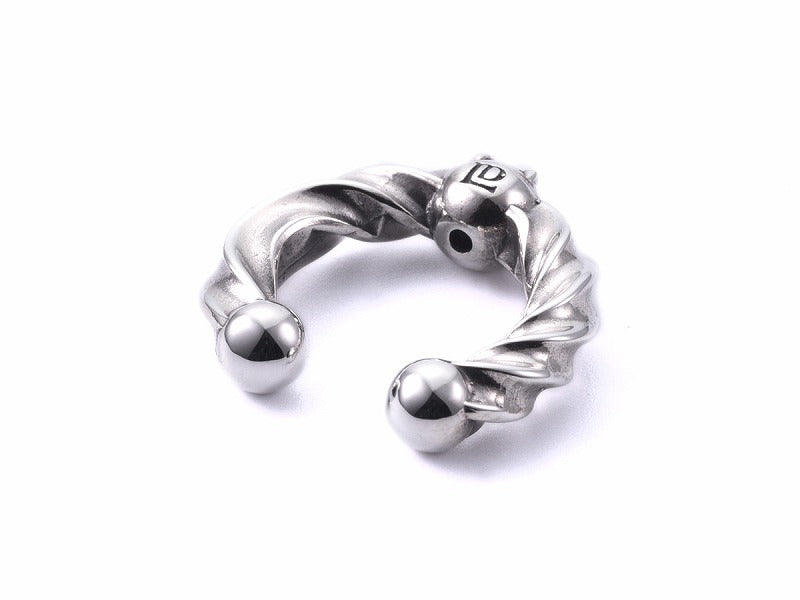 Deal Design - RT: Ball Ear Cuff 3