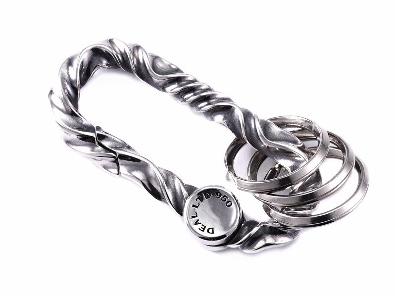 Deal Design - RT : Carabiner 2