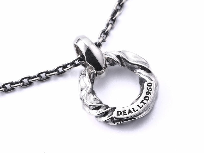 Deal Design - RT: Clack Pendant 3