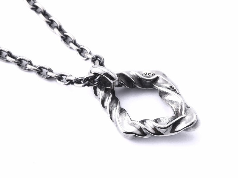 Deal Design - RT: DIA PENDANT 1