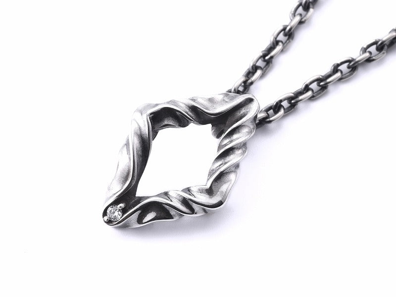Deal Design - RT: DIA PENDANT 3