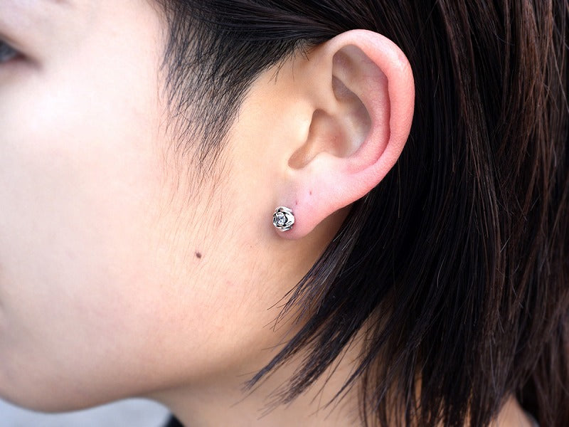 Deal Design - RT: Dome Studs with Stone 2