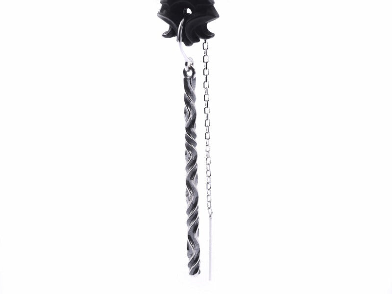Deal Design - RT: Flick Chain Pierce 4