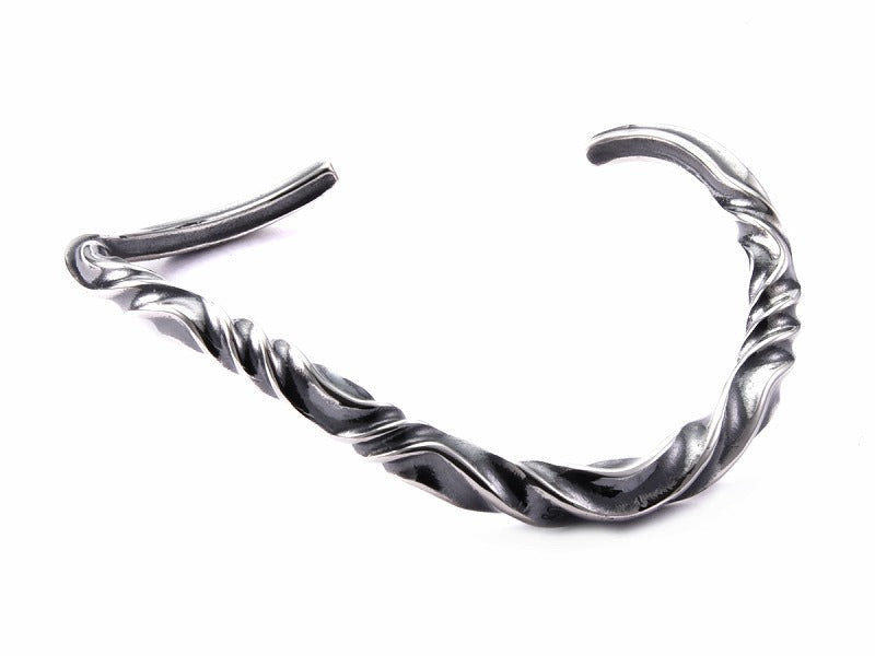Deal Design - RT : Huge Wave Bangle 1
