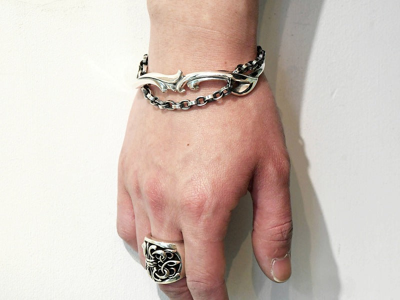 Deal Design - Reaper Chain Bangle 5
