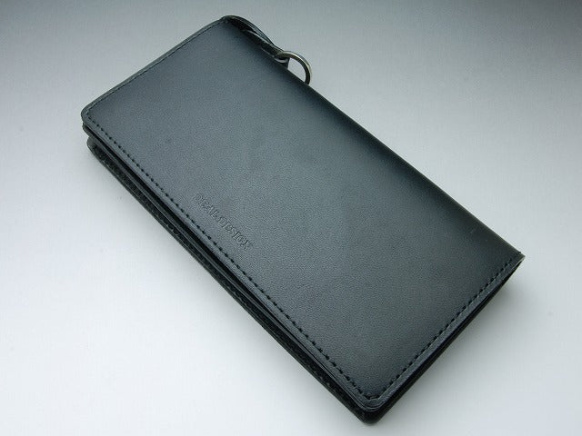 Deal Design - Ring Keeper Wallet 1