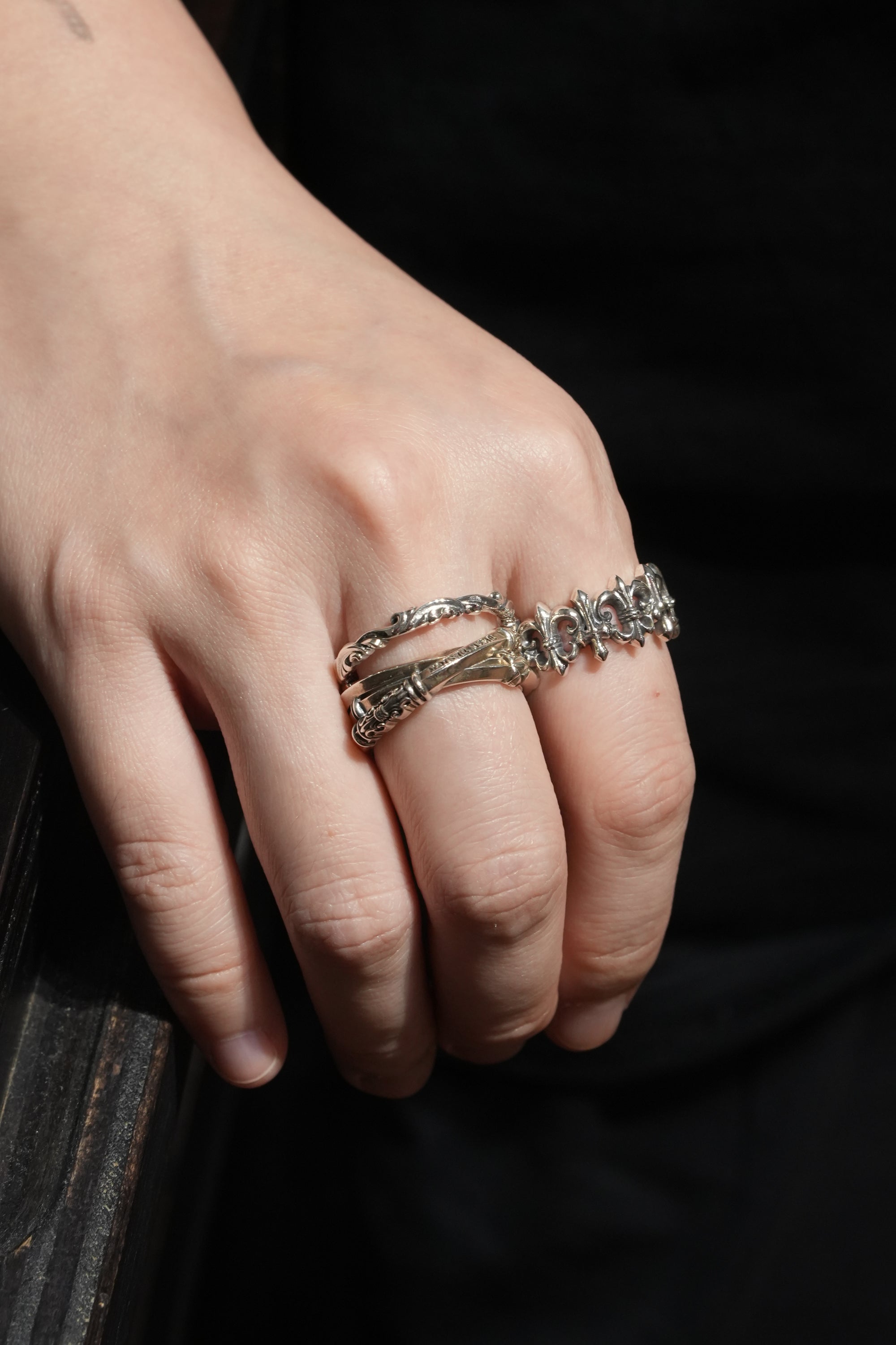 Deal Design - Ripple Ring 8