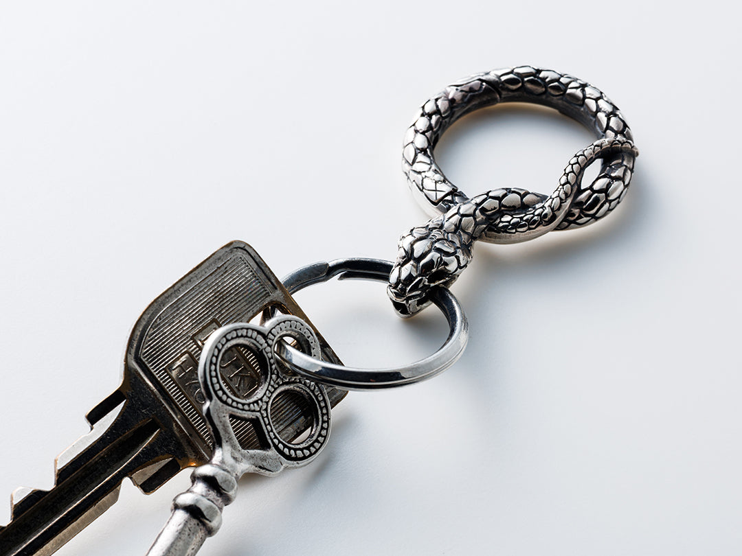 Deal Design - Round Snake Carabiner 4