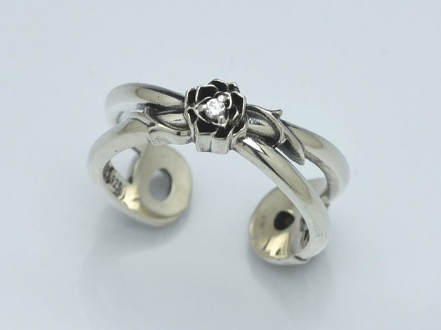 Deal Design - Safety Pin Rose Ring 1