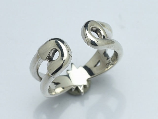 Deal Design - Safety Pin Star Ring 3