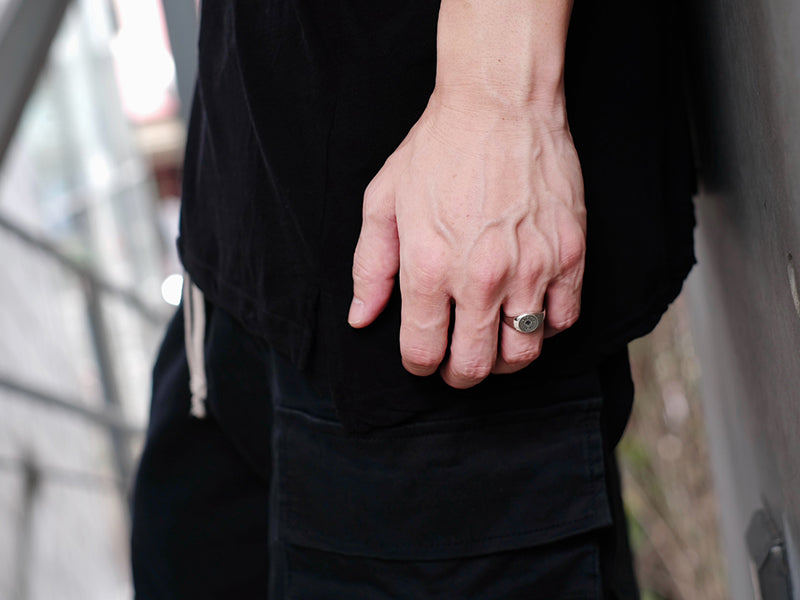 Deal Design - Seal Logo Ring 6