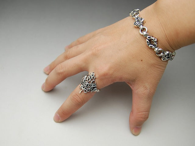 Deal Design - Shuffle Card Silver Ring 2