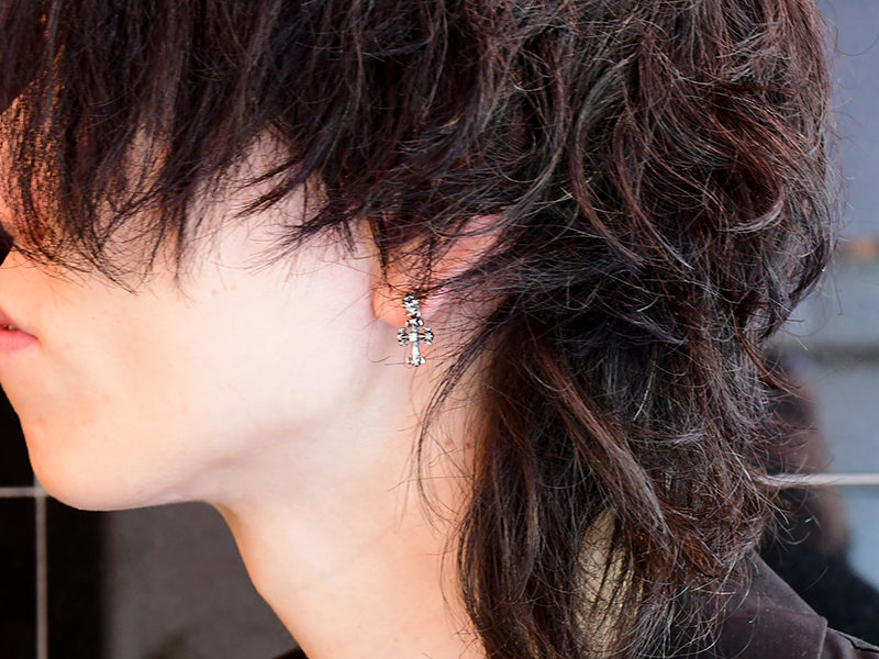 Deal Design - Skull Drop Earrings: GL 5