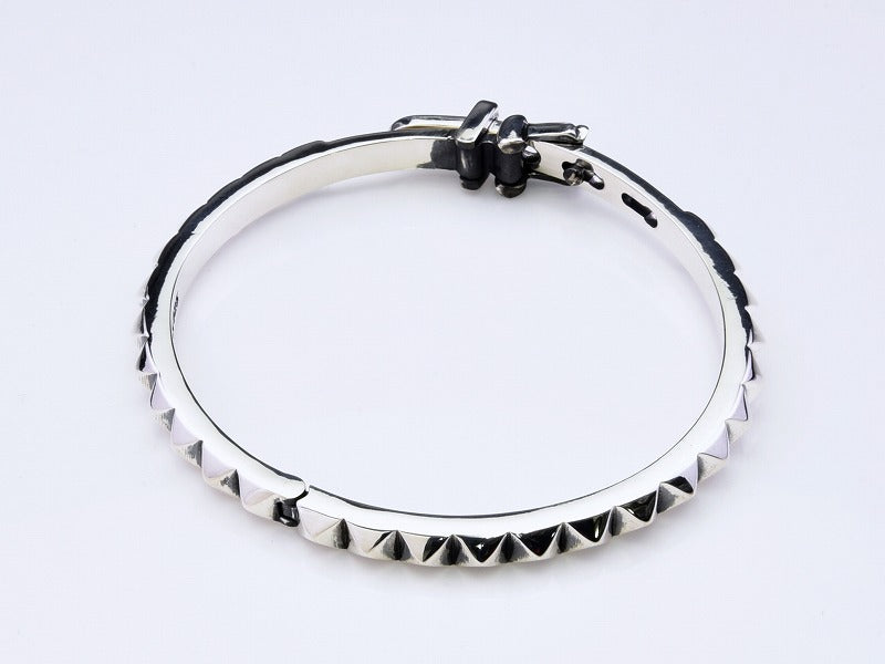 Deal Design - Slide Stud Bracelet 1