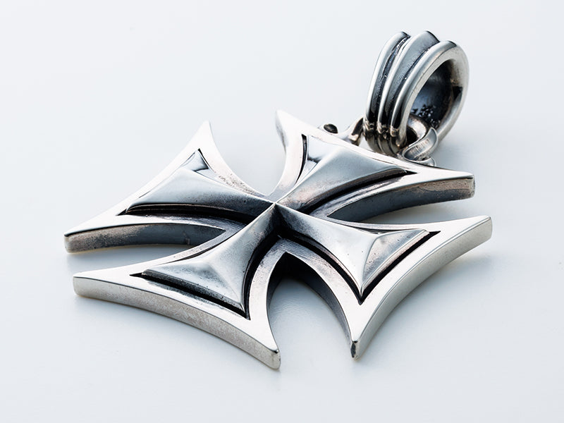 Deal Design - Solid Iron Cross: 40mm 4