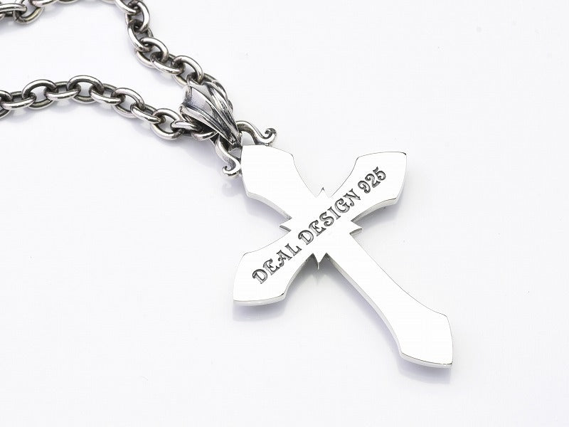 Deal Design - Spike Cross Pendant 2