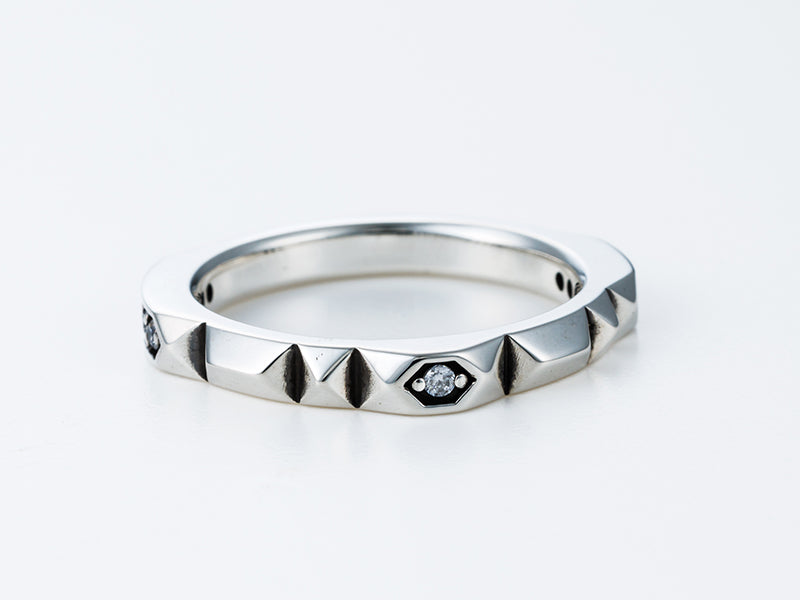 Deal Design - Step Studs Ring 3