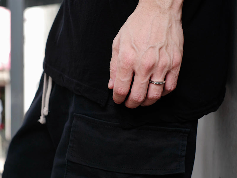 Deal Design - Step Studs Ring 6