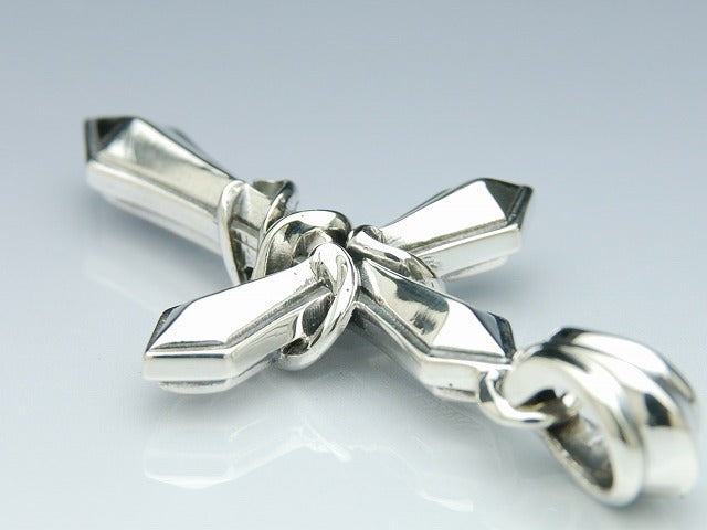 Deal Design - Tangle Snake Cross 3