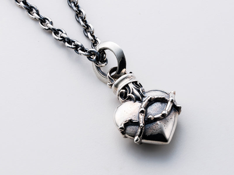 Deal Design - Thawny Heart Pendant 5