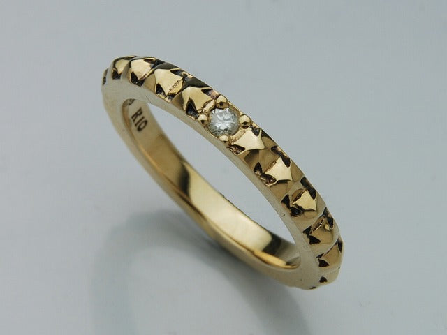 Deal Design - Tiny Cross 10K Gold Ring with ZIL 1