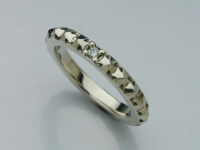 Deal Design - Tiny Cross Ring with ZIL 1