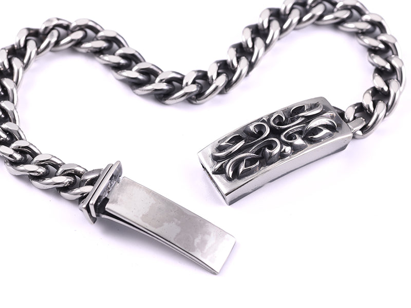 Deal Design - Tiny ID Bracelet : Glam Lip 2