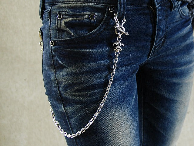 Deal Design - Tiny Link Wallet Chain: Lily 3
