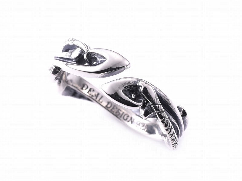 Deal Design - Tiny Snake Ring 1