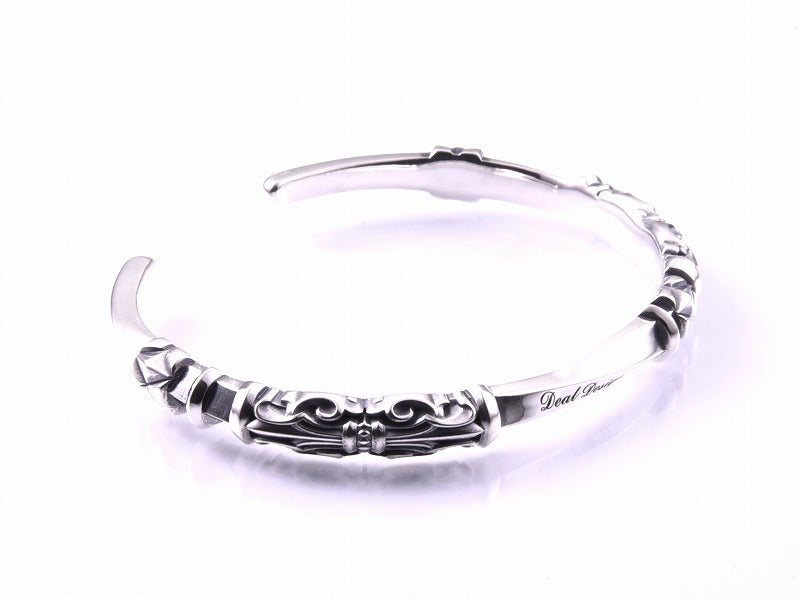 Deal Design - Twisted Gate Bangle 6