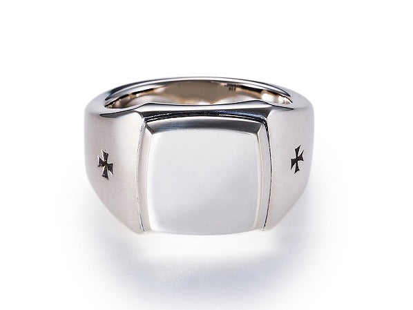 Deal Design - Under Signet Ring 2