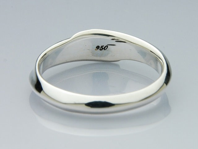 Deal Design - Wave Line Ring 5