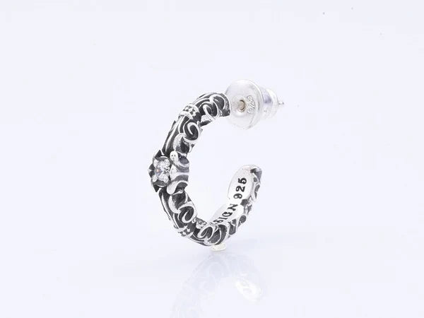 Deal Design Gate Lip Hoop With Stone 4