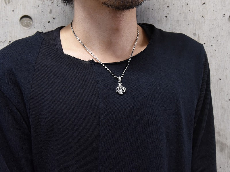 Deal design - Majestic Ace : Small Pendant 2