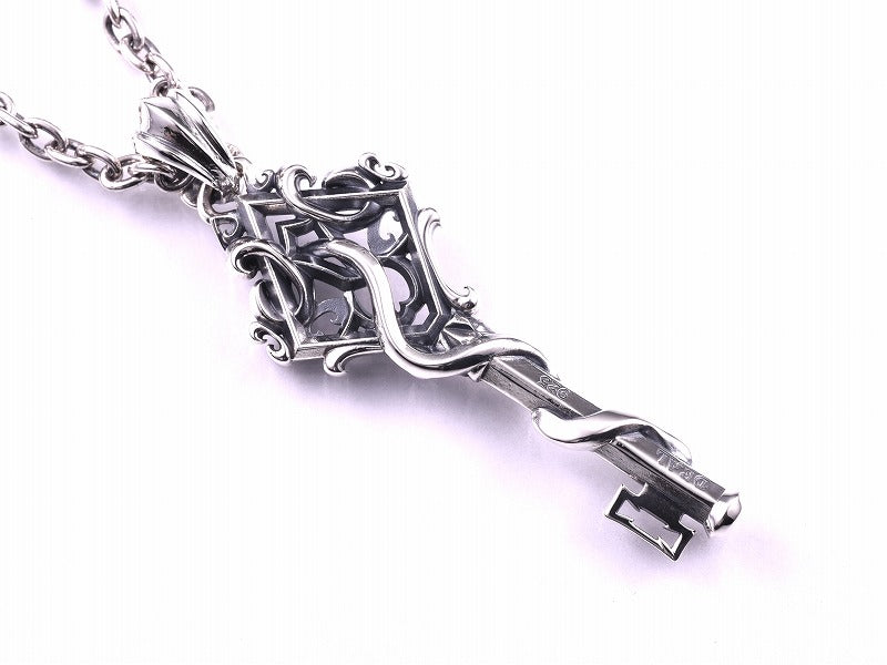 Deal design -  Raid Snake Key Pendant 1