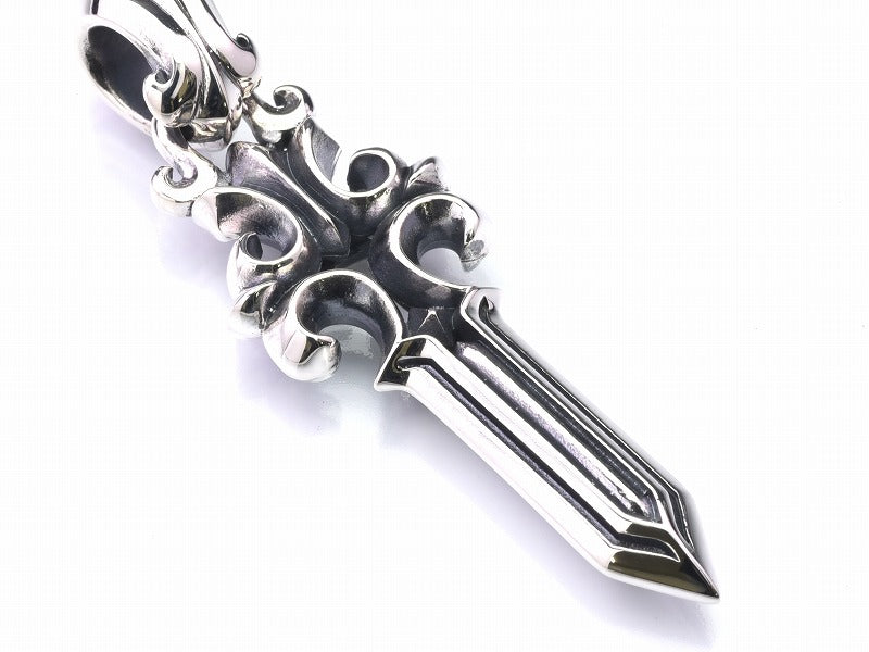 Deal design - Solid Dagger Top EX Pendant 4