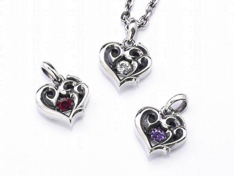 Deal design - Tiny Blaze Heart : DS Pendant 1