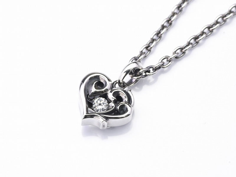 Deal design - Tiny Blaze Heart : DS Pendant 3