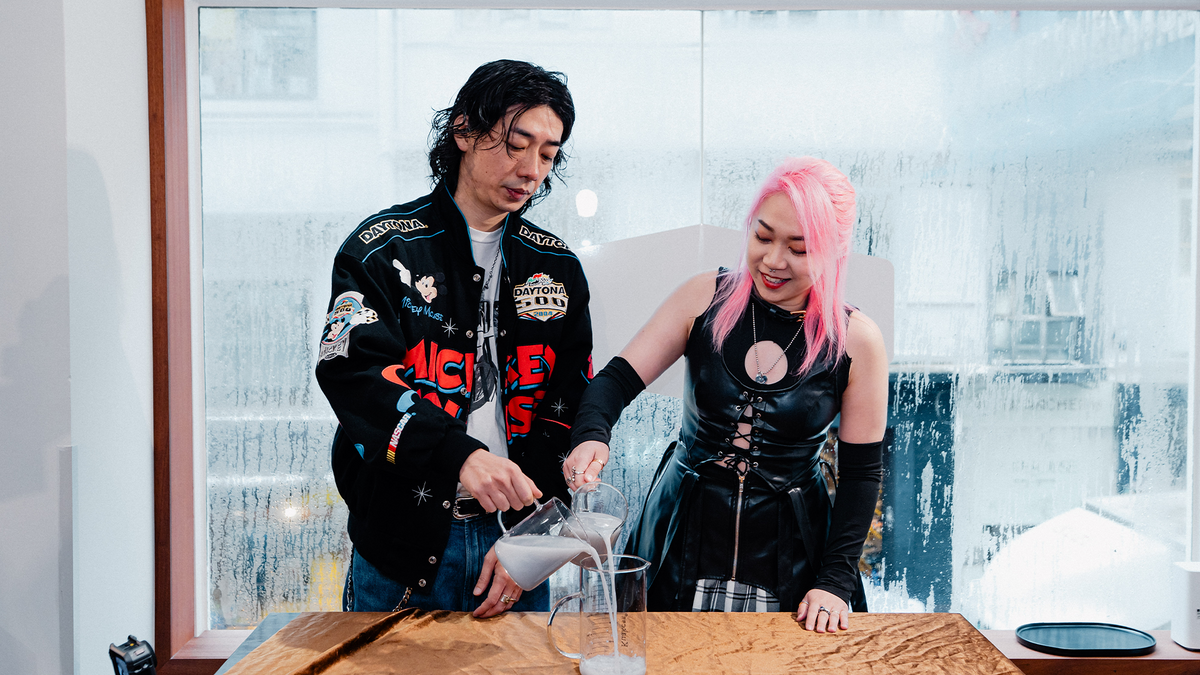Deopuz new store media day opening ceremony
